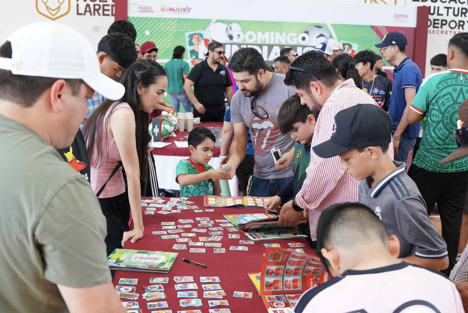 CIENTOS DE NIÑOS Y JÓVENES DISFRUTAN DEL “DOMINGO MUNDIALISTA” ORGANIZADO POR IMJUVE
