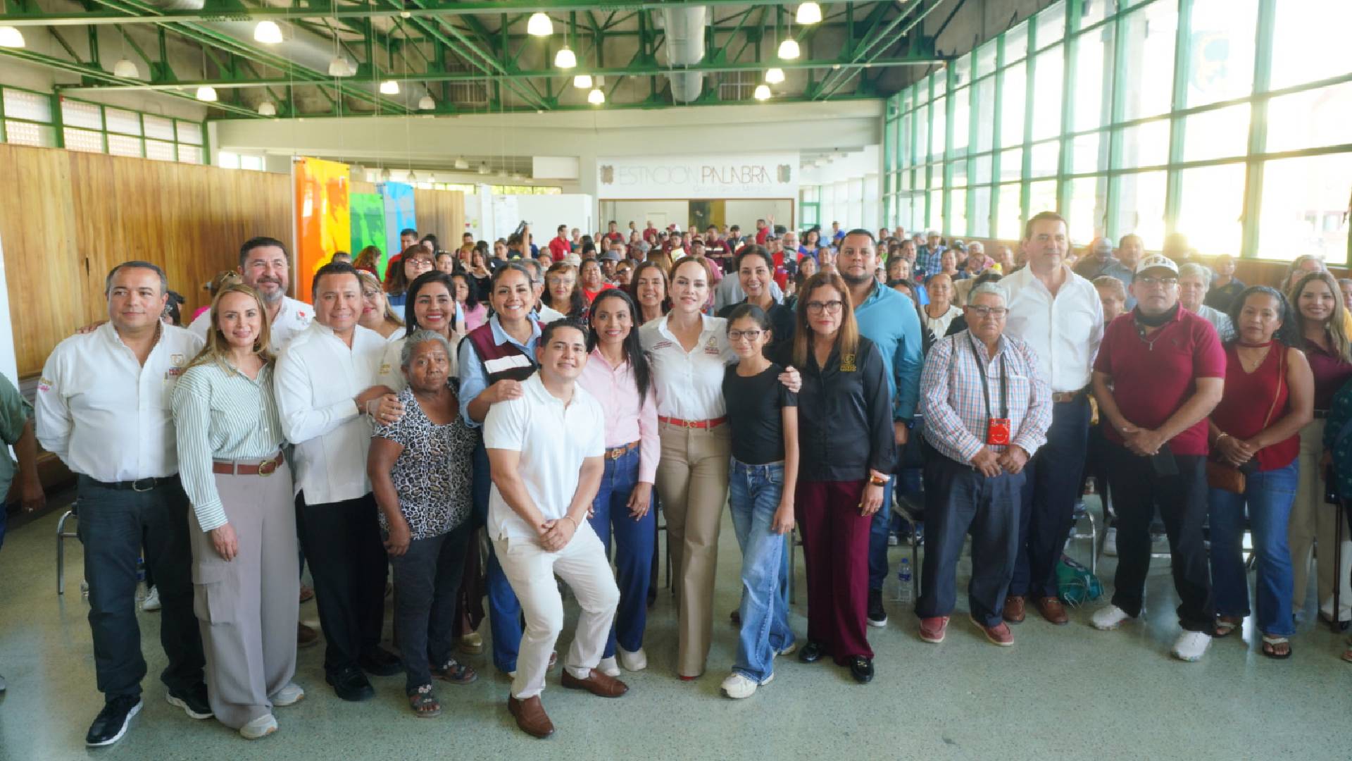 Impulsa Gobierno de Nuevo Laredo salud visual y calidad de vida de los neolaredenses con entrega de anteojos
