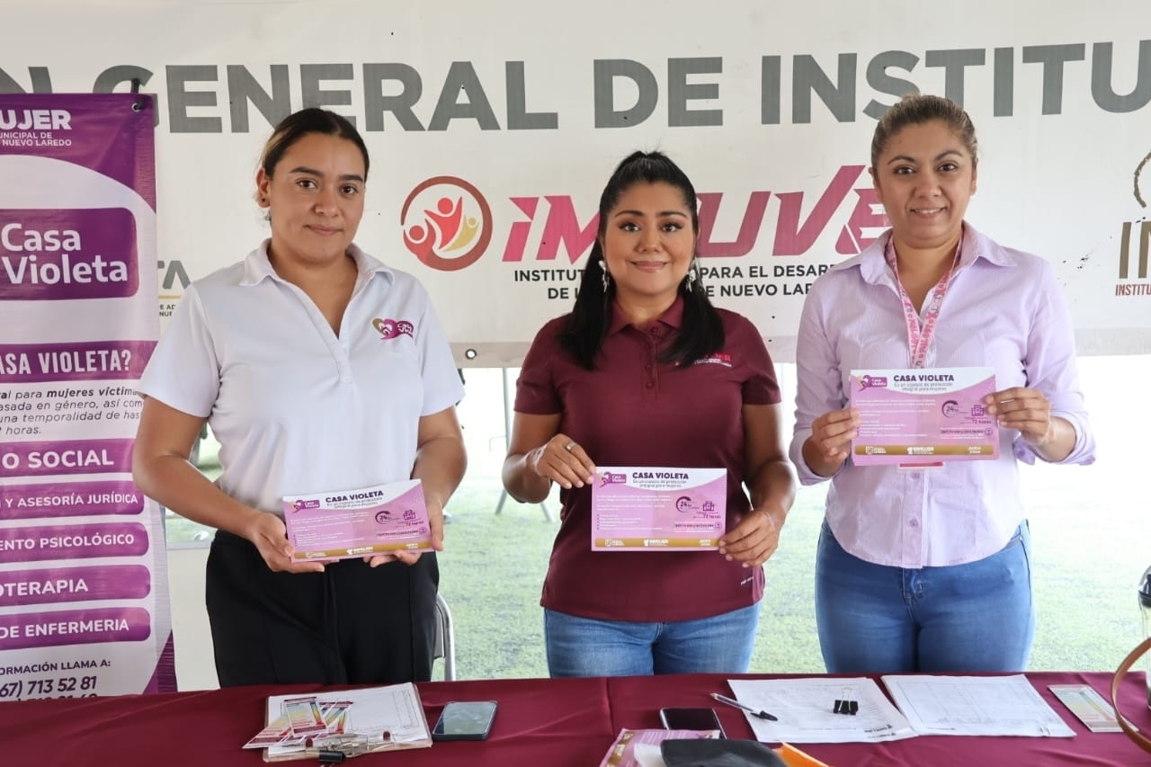 INMUJER INSTALA MÓDULOS INFORMATIVOS EN PLAZAS PÚBLICAS