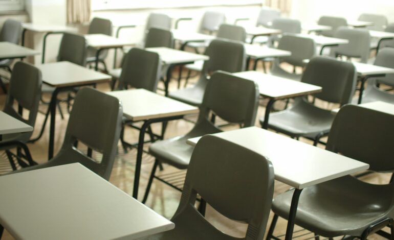 Seguirán con el calendario escolar original 8 de cada 10 estudiantes  tras polémica de la SEP