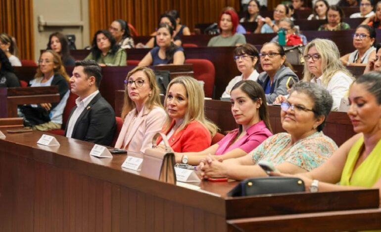 UAT impulsa taller de «Motivación y Liderazgo para Mujeres