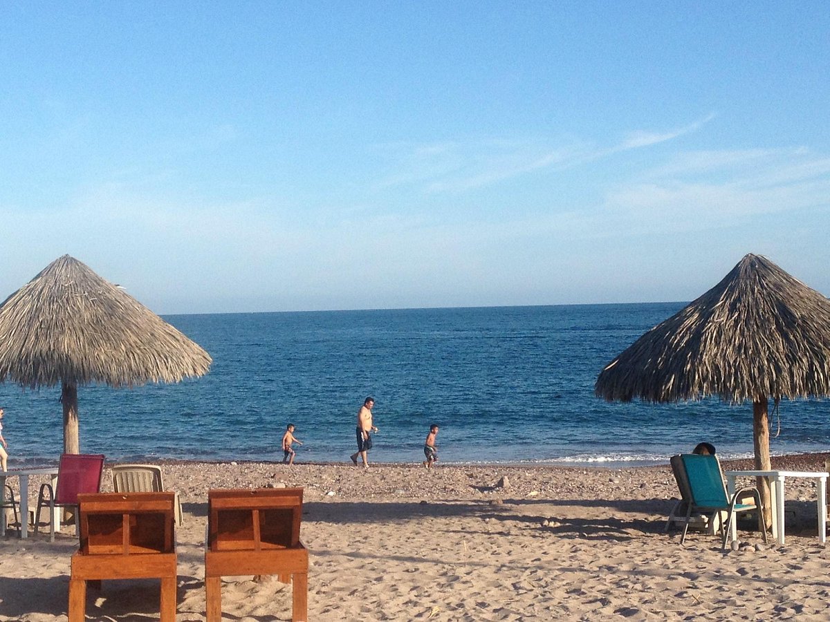 COEPRIS refuerza vigilancia sanitaria y confirma playas aptas para vacacionistas