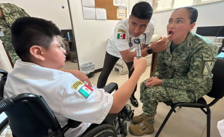 El pequeño Giovanni cumple su sueño: se convierte en Médico Militar por un Día
