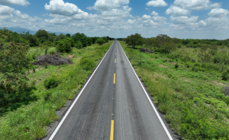 Inyecta Gobierno de Américo casi 800 MDP en conservación de carreteras