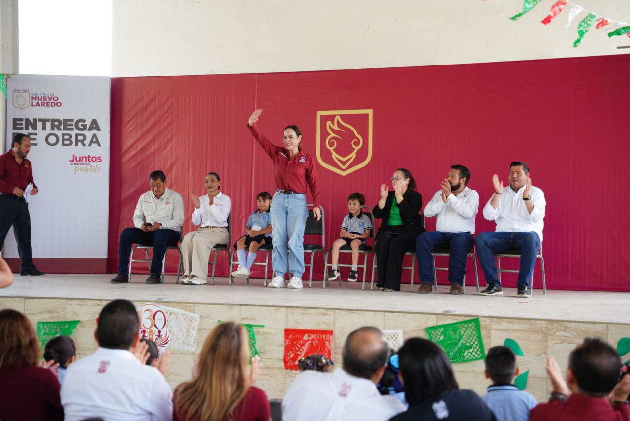 Alcaldesa de Nuevo Laredo Carmen Lilia construye mejores espacios para aprender con 4.2 mdp en obras educativas