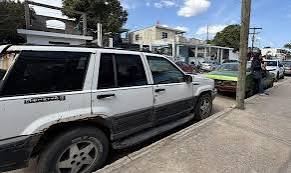 Tránsito de Tampico retira hasta 100 vehículos abandonados al mes