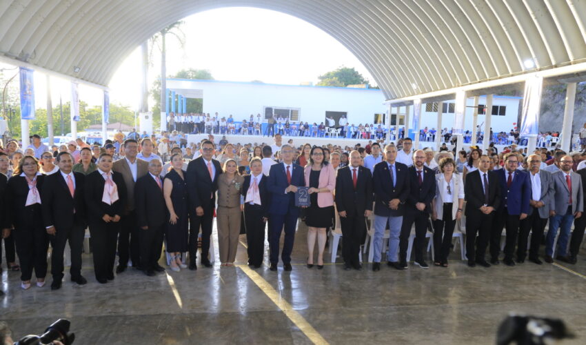 Impulsa Américo conectividad y abasto de agua en Nuevo Morelos