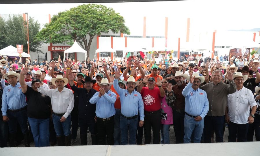 Fortalece rector de la UAT la unidad y las tradiciones en la FMVZ