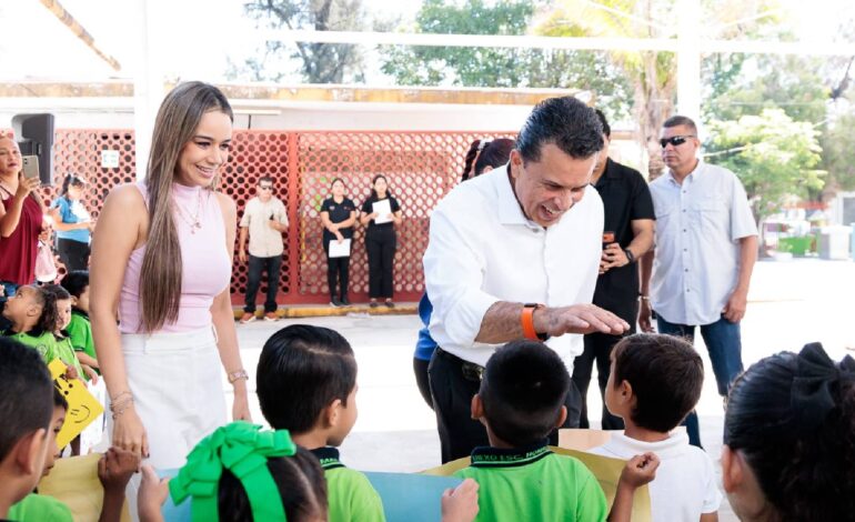 Lalo Gattás entrega techumbre en jardín de niños de Ciudad Victoria